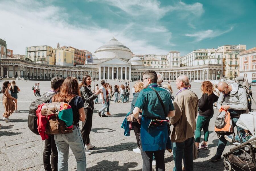 Naples: Royal Palace and Monumental Area Small Group Tour - Royal Palace of Naples: skip the line, then take your time