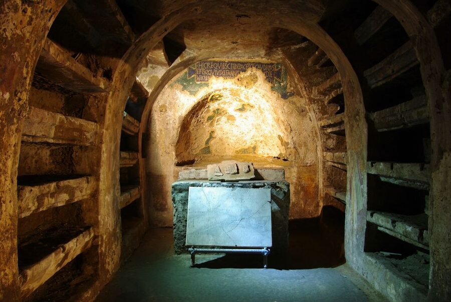 Naples: San Gaudioso Catacombs Guided Tour - Giovanni Balducci and the Curious Stories Behind the Paintings