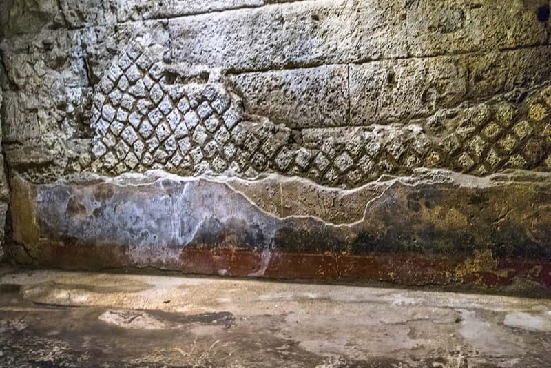 Naples: San Lorenzo Maggiore and Neapolis Sotterrata Ticket - Practical tips for a smooth visit, shoes, timing, and avoiding GPS traps