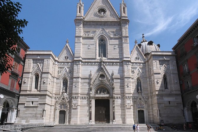 Naples Shore Excursion: Naples City and Pompeii Half Day Sightseeing Tour - Piazza del Plebiscito and St Francesco di Paola, classic Naples done efficiently