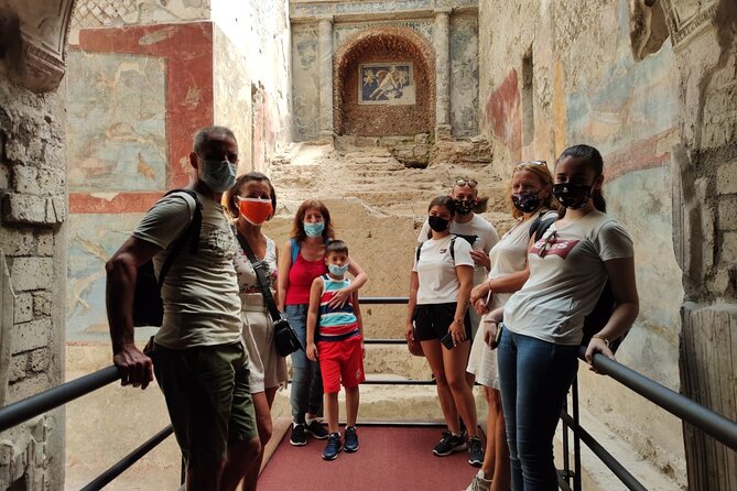 Naples Shore Excursion: Pompeii and Sorrento Day Trip - Pizza lunch after Pompeii: included, but timing can be tight