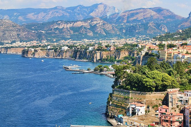 Naples Shore Excursion: Sorrento and Amalfi Coast Independent Day Trip from Naples - Sorrento in One Hour: Piazza Tasso and the Cathedral Option