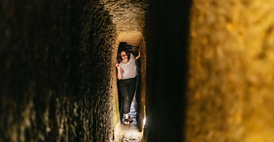 Naples: Spanish Quarters Underground Guided Tour - Comfort, Stairs, and the Claustrophobia Question You Shouldn’t Ignore