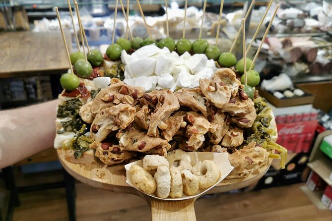 Naples Street Food Tour: Discover Local Flavors with Expert Guide - Key highlights you will feel on the streets
