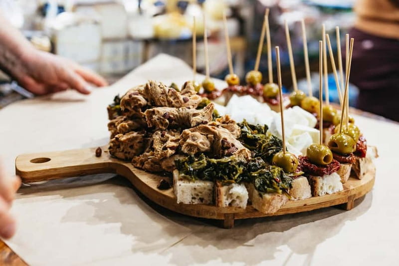 Naples: Street Food Walking Tour with Local Guide - Who this tour suits best (and who should skip it)