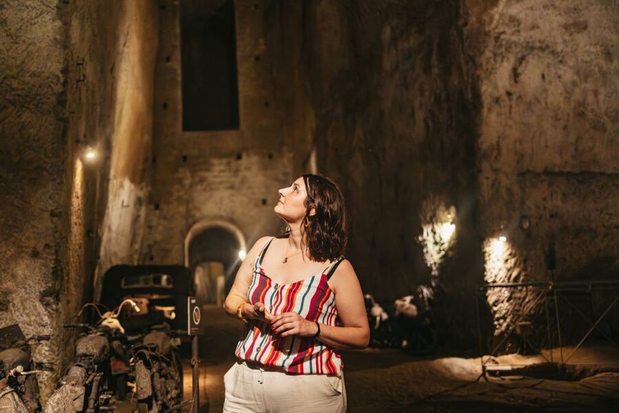 Naples: The Bourbon Tunnel Guided Tour with Entrance Ticket - What you’ll see: WWII traces, caves, and repurposed underground space