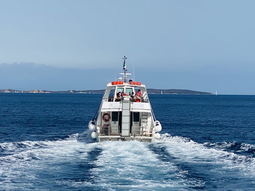 Olbia: Maddalena Archipelago Boat Tour with Minibus Transfer - Group size, shared boat setup, and seat comfort