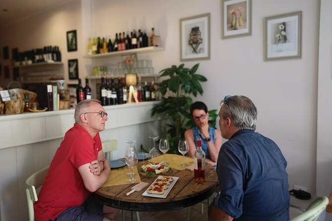 Orecchiette Cooking Class and Wine Pairing in Lecce - Small group help: why max 16 matters in practice