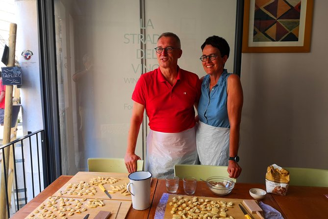 Orecchiette Cooking Class and Wine Pairing in Lecce - Orecchiette from scratch: what you learn and why it sticks