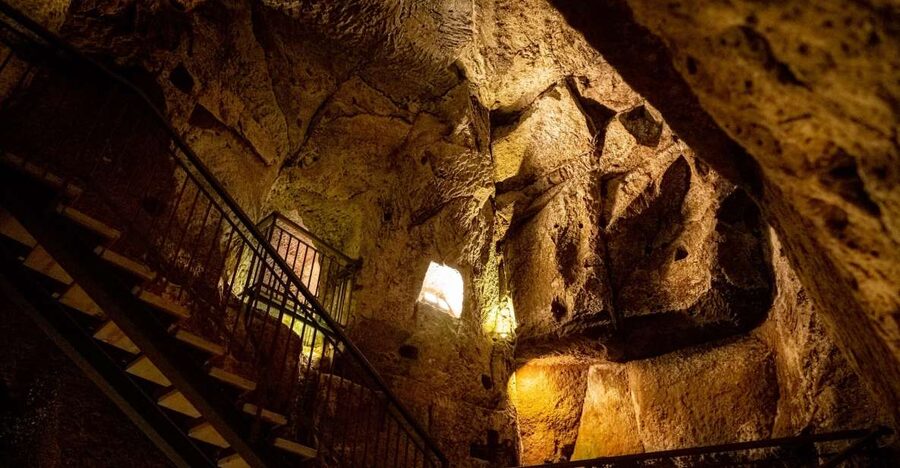 Orvieto: Pozzo della Cava Entry Ticket - The Oldest Section: Cistern Lined With Cocciopesto