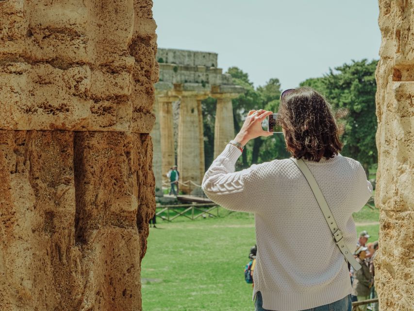 Paestum: Small-Group Tour with an Archaeologist and Tickets - What to pack, and the one real drawback to plan for