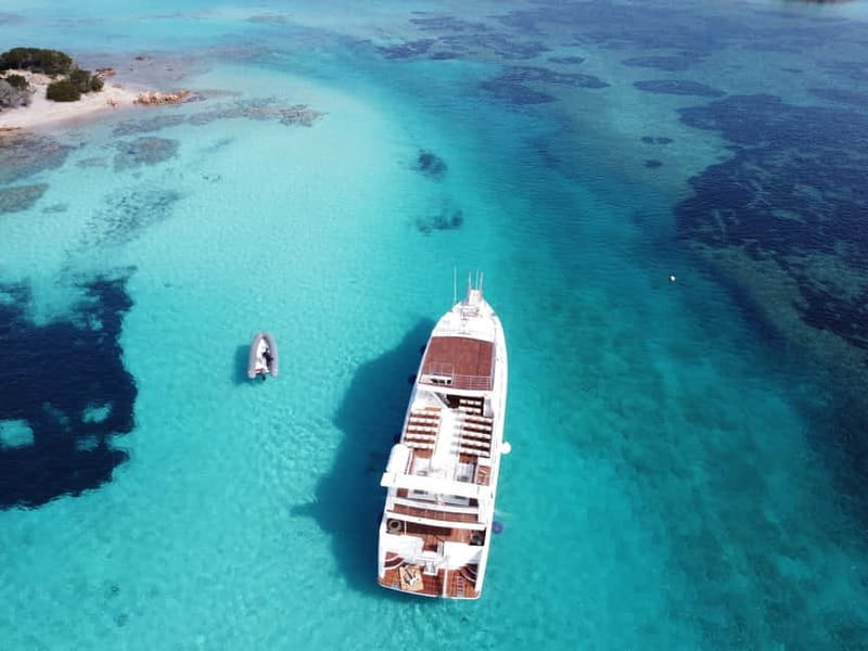 Palau: La Maddalena Archipelago Comfort Boat Tour with Stops - Morning cruising: from Palau toward Spargi