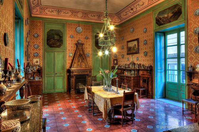 Palazzo Conte Federico - The big value: hearing history from descendants who still live here