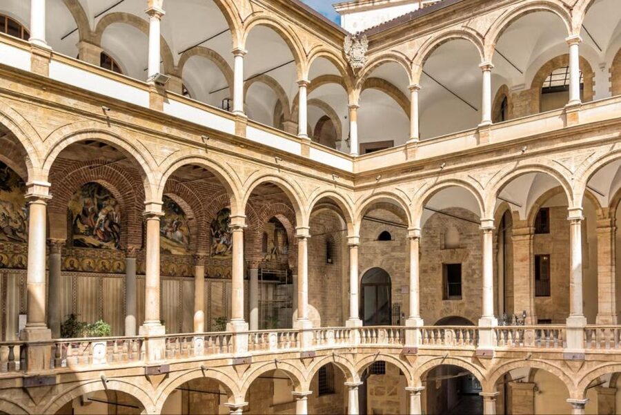 Palermo: Cappella Palatina and Palazzo dei Normanni Tour - Palazzo dei Normanni: Start With the Power Center