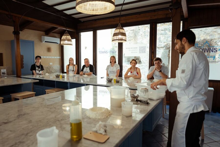 Palermo: Pizza and Gelato Cooking Class with Dinner and Wine - Who This Class Fits Best (And Who Should Skip It)