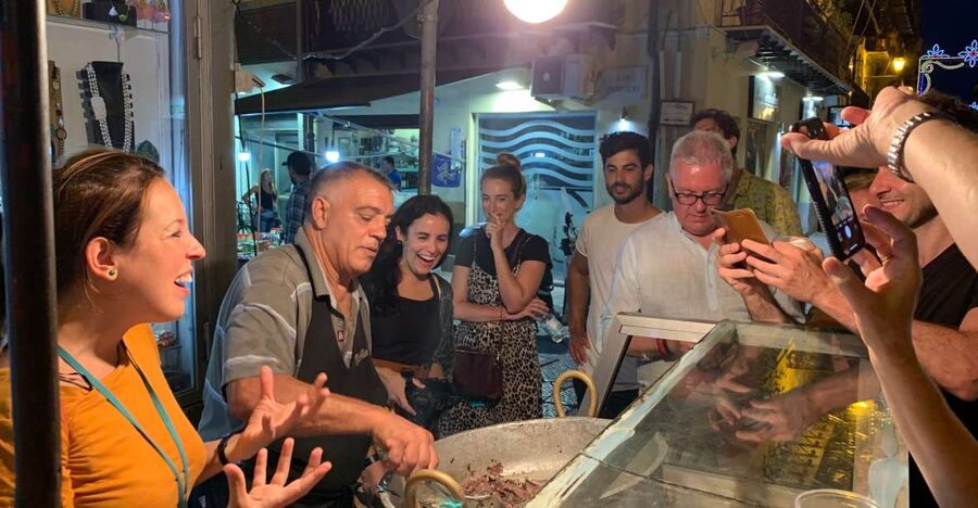 Palermo: Small Group Night Street Food Tour - Welcome toast, first tastings, and the “come hungry” vibe