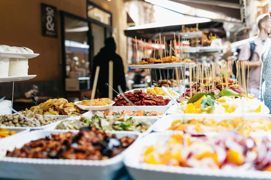 Palermo: Street Food and History Walking Tour - Porta Carini to the first tastings, you learn as you snack