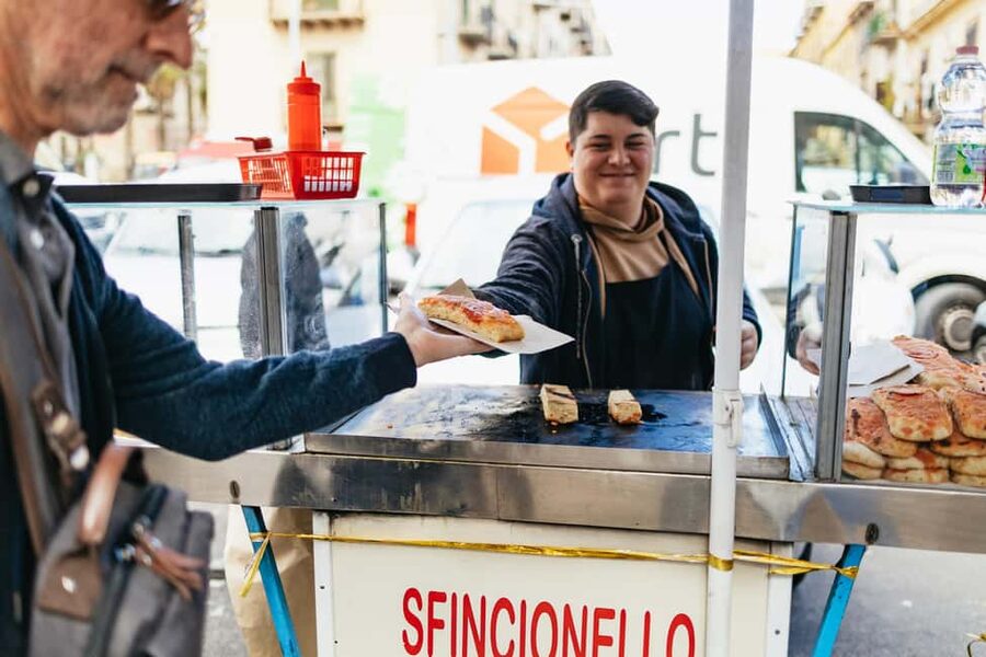 Palermo: Street Food and History Walking Tour - Ruvolo QuattroCanti for cannoli dessert and a final drink