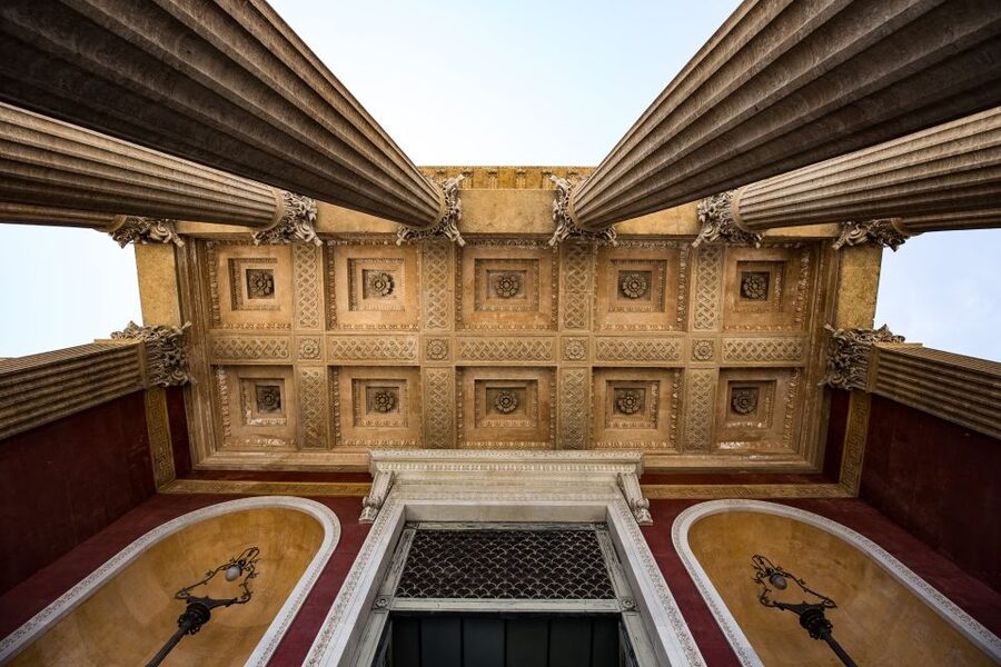 Palermo: Teatro Massimo Opera House Guided Tour - Starting in the foyer: the details you miss if you go alone