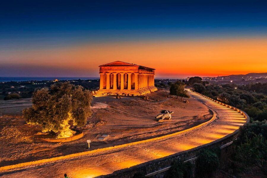 Palermo: Valley of the Temples and Scala dei Turchi Day Trip - The Valley of the Temples: where Temple of Concordia steals the show