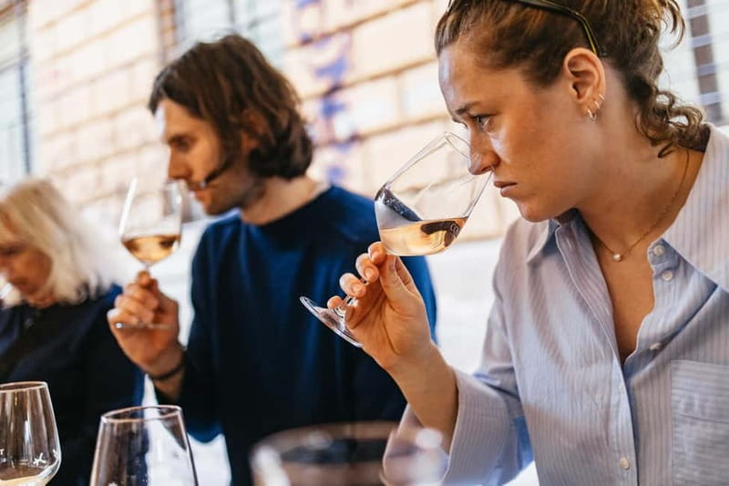 Palermo: Wine Tasting with Snacks at Bottega Monteleone - Pairing antipasti with each glass, so you taste more than wine