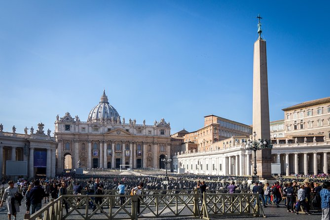 Papal Audience with Pope Leo XIV and Expert Local Guide - St. Peter’s Square: Blessings, Multilingual Moments, and the View Problem