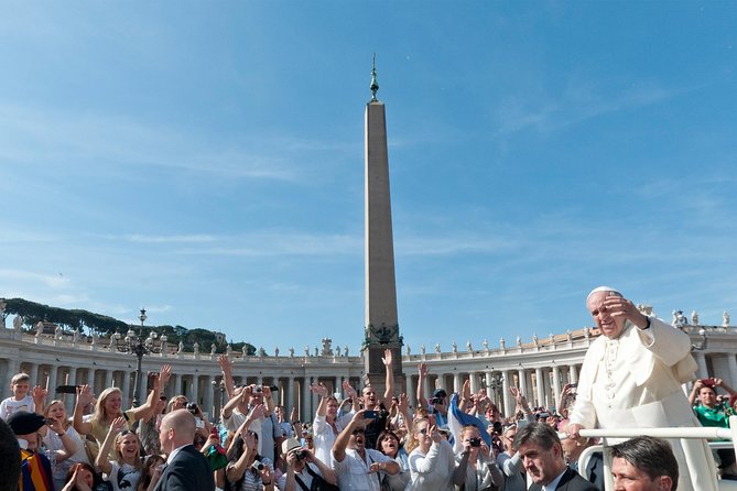 Papal Audience with Pope Leo XIV and Expert Local Guide - Meeting at Santa Maria in Traspontina: Start Time and First-Move Strategy