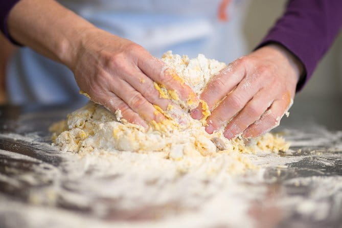 Pasta Cooking Class: Mastering Nonna's Recipes - Unlimited wine and the full meal: how it changes the vibe