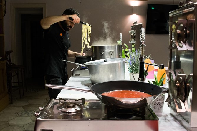 Pasta Making and Tiramisù Cooking Class in Rome - Key Things That Make This Class Work