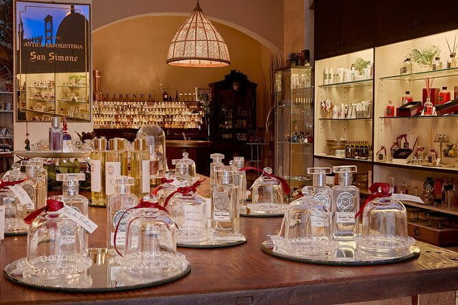 Perfume Masterclass in Florence: Make your Own Personal Fragrance - Meet the master perfumer and learn the logic behind perfume notes