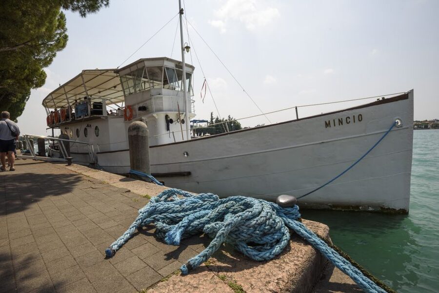 Peschiera: Half-Day Lake Garda Cruise with Lunch - Why this 4-hour Lake Garda cruise from Peschiera feels like a win
