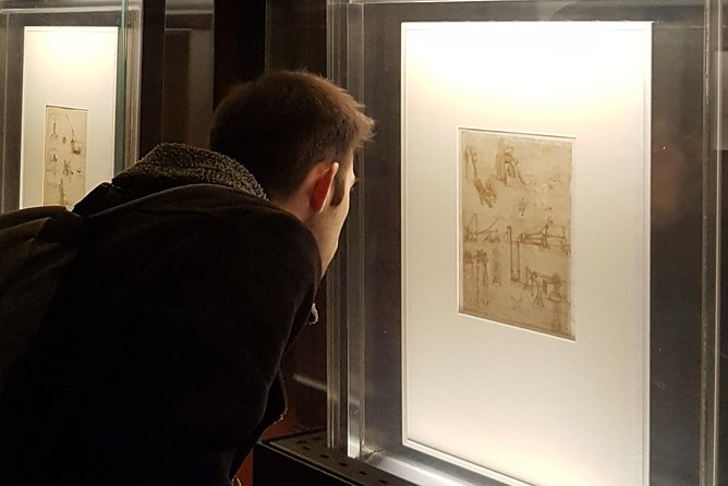 Pinacoteca Ambrosiana and da Vinci's Codex Atlanticus admission in Milan - The real star: Codex Atlanticus pages you might actually notice