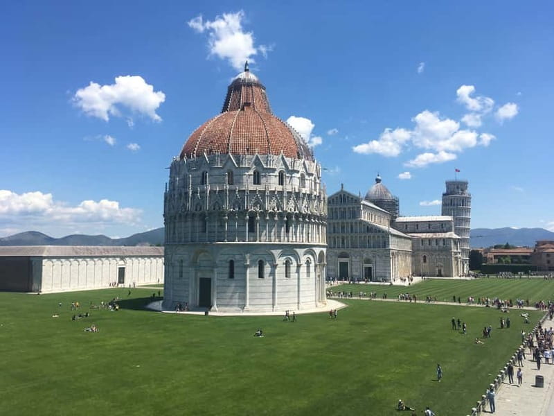 Pisa: Baptistery and Cathedral Tour & Leaning Tower Option - Photo Spots and What to Watch for