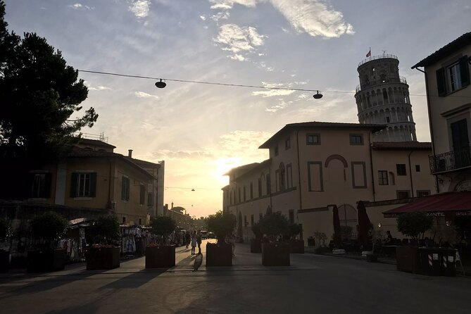 Pisa: Beyond the Tower (1h round-trip tour) - Palazzo de’ Medici and Palazzo Chiesa Ruins: Medici Power Meets Shelley Literary Echoes