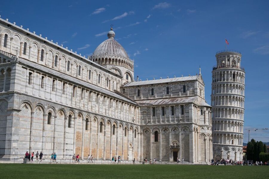Pisa: Guided Tour with Optional Tower Tickets - Baptistery of Pisa: the building that turns sound into a moment
