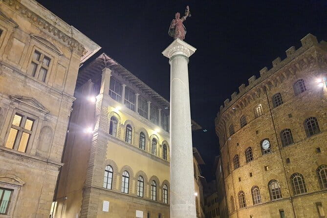 Pitti Palace, Palatina Gallery and the Medici: Arts and Power in Florence. - The Palatine Gallery: where the masterpieces live