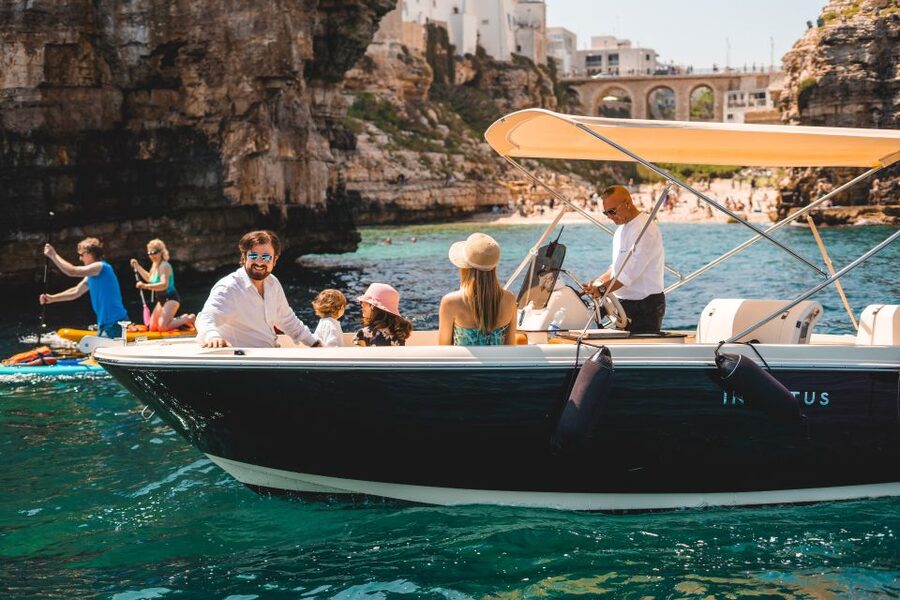 Polignano a Mare: Boat Cruise to Scenic Caves with Prosecco - Getting to Cala Ponte Marina without wasting your day