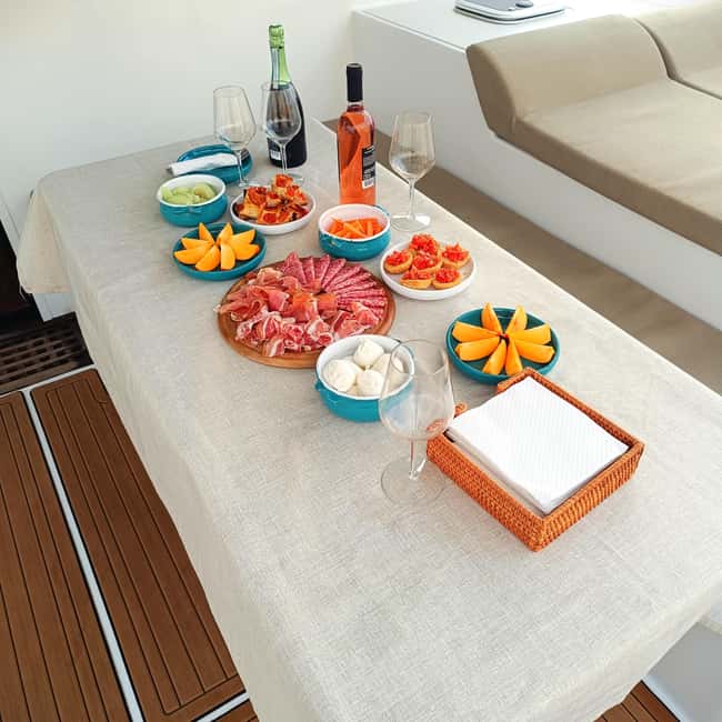 Polignano a Mare: Catamaran Tour with Aperitif & Local Food - Lama Monachile from the sea: the view that anchors the whole route