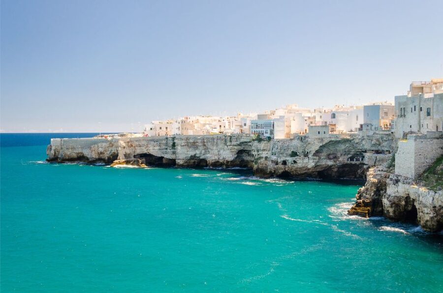 Polignano a Mare: Cave Boat Tour with Aperitif - Crew personality, and why it changes the experience