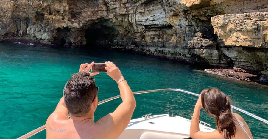 Polignano a Mare: Cave Boat Tour with Aperitif - Meeting at San Vito, then heading straight to the caves