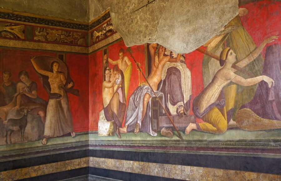 Pompeii 3hours Villa of Mysteries tour with an Archaeologist - House of the Faun and House of Menander: learning to spot what matters
