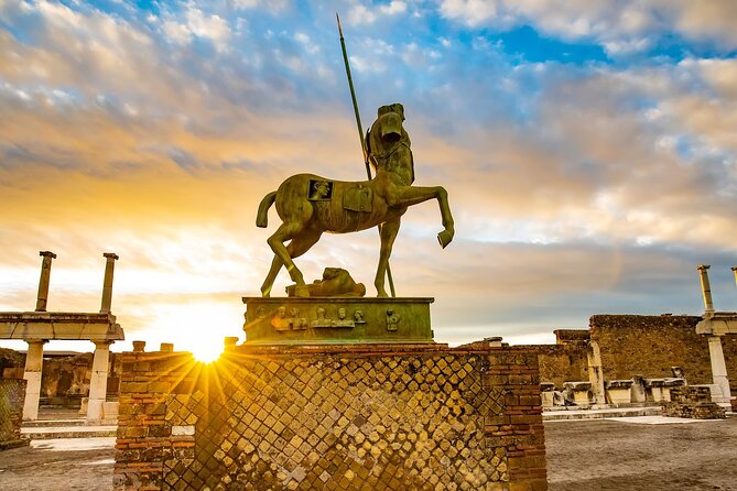 Pompeii, Amalfi Coast and Positano Day Trip from Rome - Skip-the-line Pompeii: what the reserved entry actually buys you