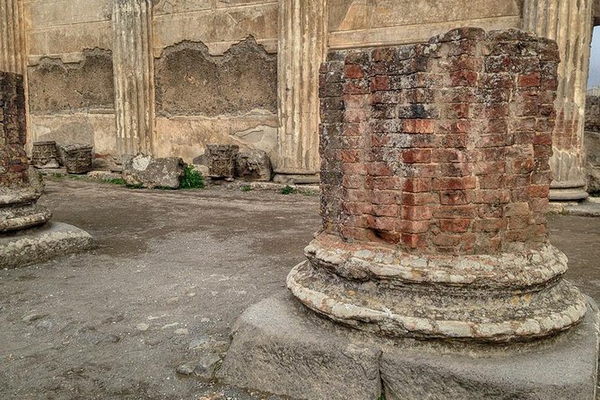 Pompeii and Amalfi Coast Private Day Trip with Pick Up - Amalfi vs Ravello: Sant’Andrea cathedral or Villa Rufolo