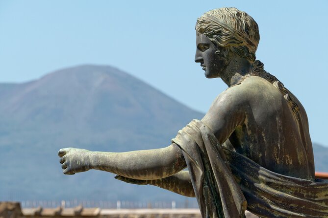 Pompeii and Mount Vesuvius Day Trip from Rome with Pizza Lunch - Ercolano lunch option: pizza with Bay of Naples views
