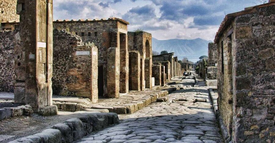 Pompeii: Day Tour of Pompeii and Vesuvius with Bus Transfer - Key highlights you will feel right away