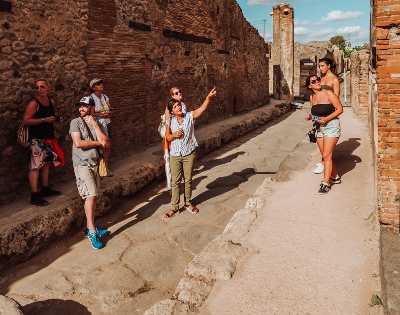 Pompeii: Entry Ticket and Guided Tour with an Archaeologist - The Lupanar brothel: taboo topics, handled with context