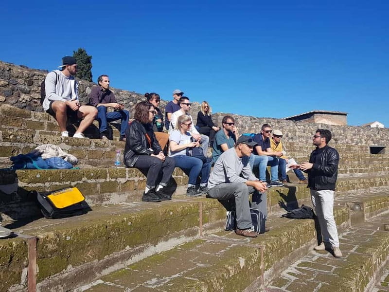 Pompeii: Exclusive Tour with Archaeologist and Entry Tickets - Practical tips: ID rules, what to bring, and how to enjoy the pace