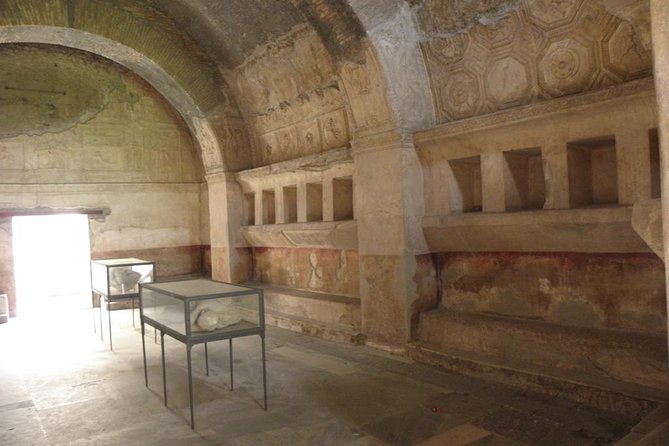 Pompeii Express Guided Tour by Train from Sorrento - Group size and pace: what to expect with a max of 35