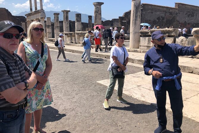 Pompeii Express Guided Tour by Train from Sorrento - Getting on the train: Sorrento’s step-by-step start