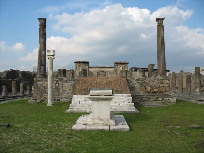 Pompeii: Group Tour with an Archeologist Guide - Why this Pompeii tour works so well in 2 hours
